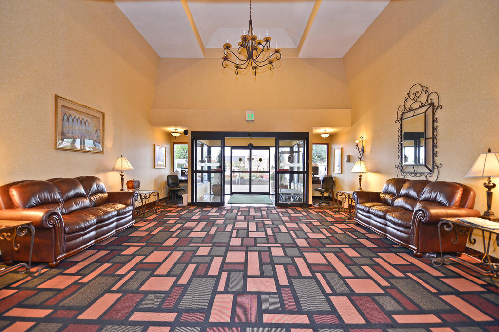 Ramada By Wyndham Kent Seattle Area Hotel Ngoại thất bức ảnh
